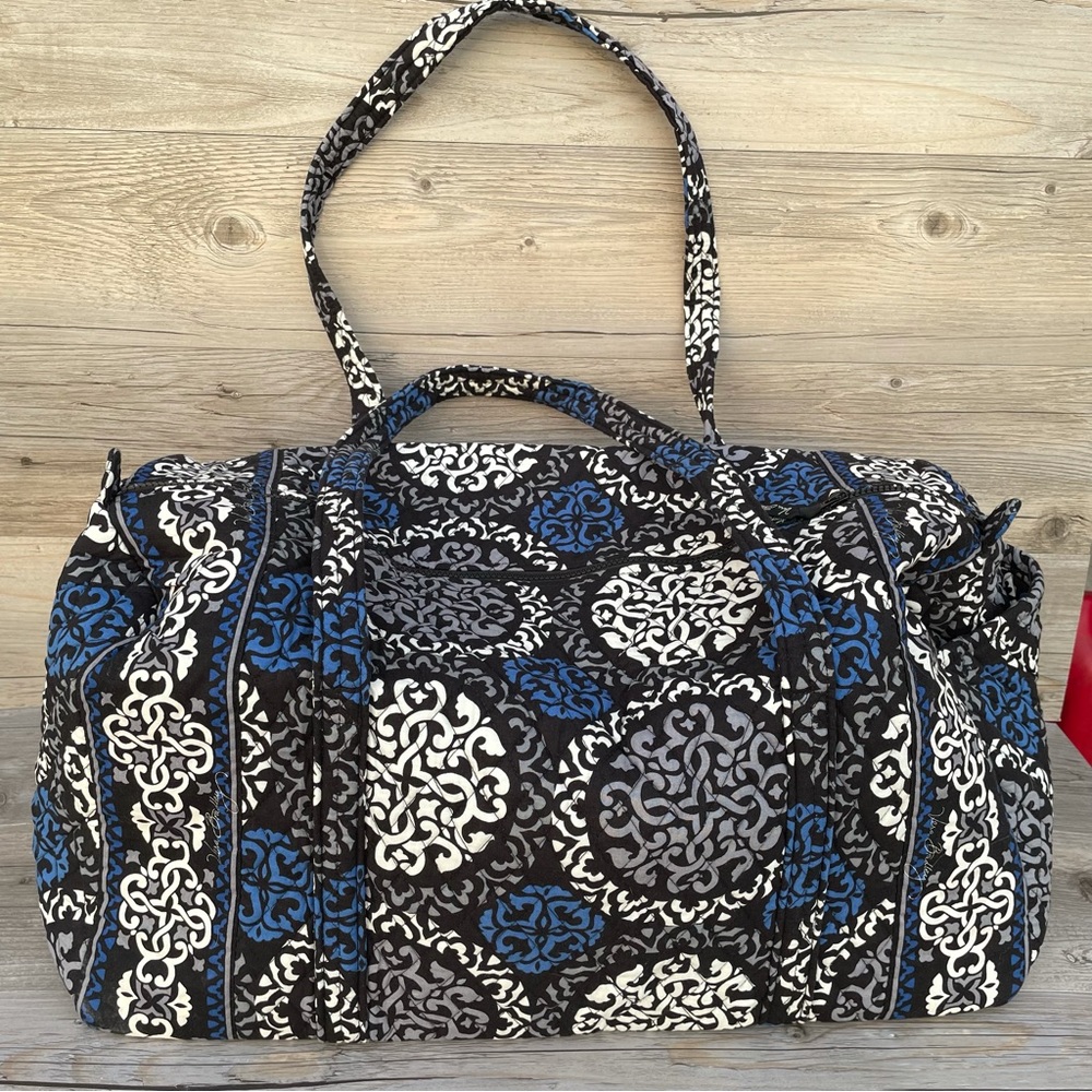 Vera Bradley Large Duffle Duf Bag / Carry On Blue & Black Carnaby